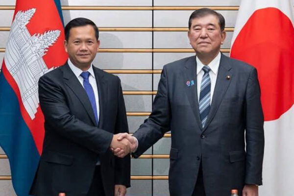 カンボジアと日本は戦略的パートナーシップと協力を深める